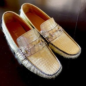 Cole Haan Gold Embossed Loafers - 7B like new
